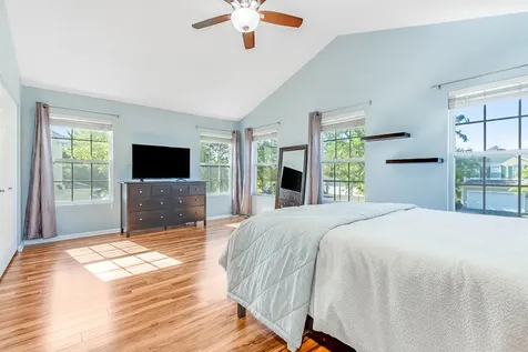2743 Mcclennan Court Naperville IL 60563
