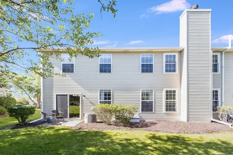2743 Mcclennan Court Naperville IL 60563