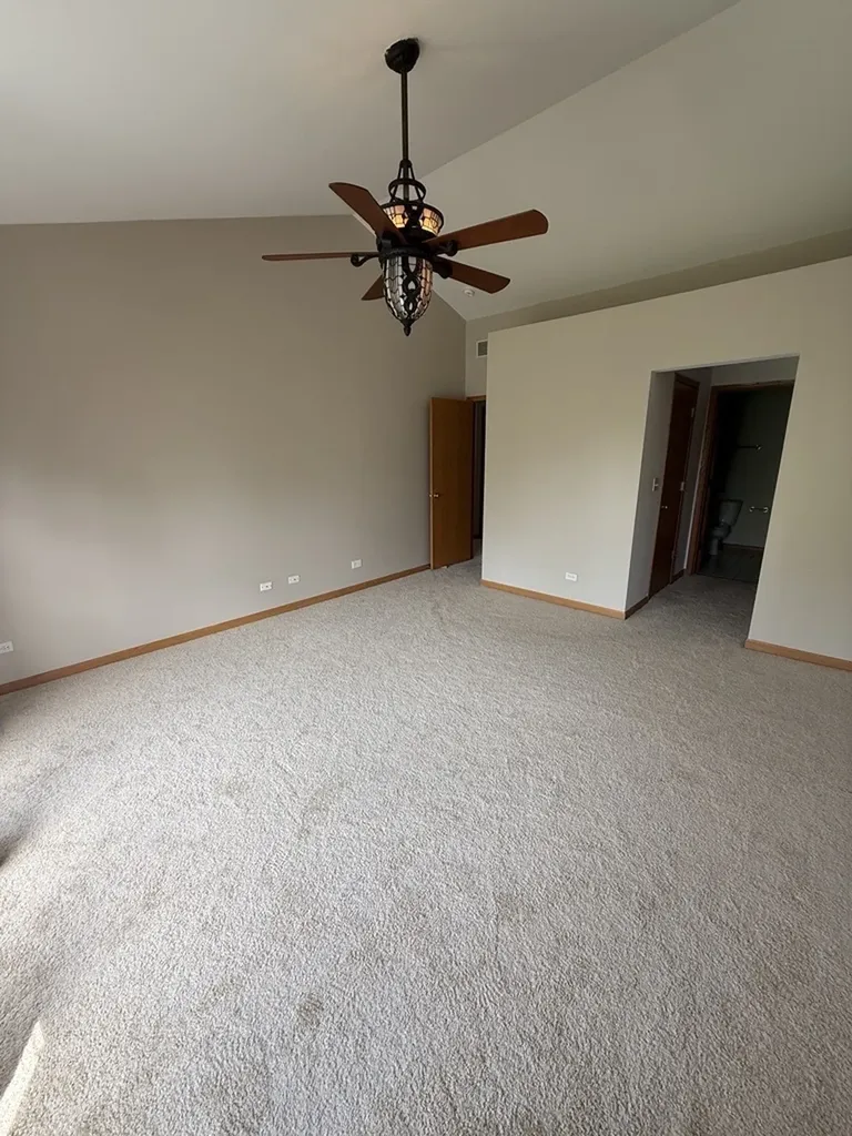 1449 Whitespire Court Naperville IL 60565