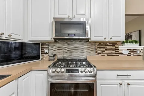 4608 Joyce Lane Mchenry IL 60050