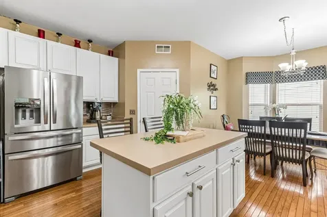 4608 Joyce Lane Mchenry IL 60050
