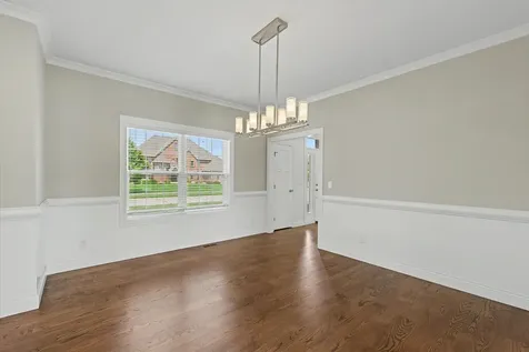 609 Carrera Drive Savoy IL 61874