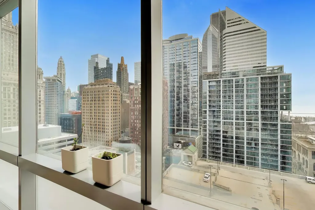 8 East Randolph Street Chicago IL 60601