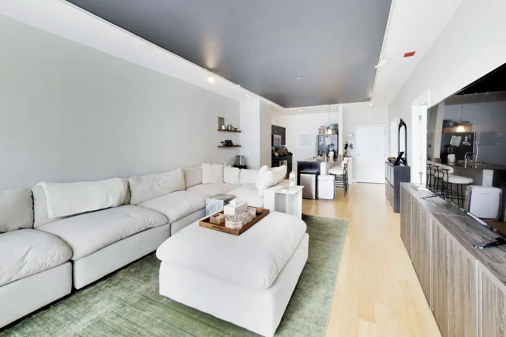 8 East Randolph Street Chicago IL 60601