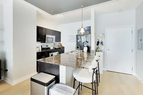 8 East Randolph Street Chicago IL 60601