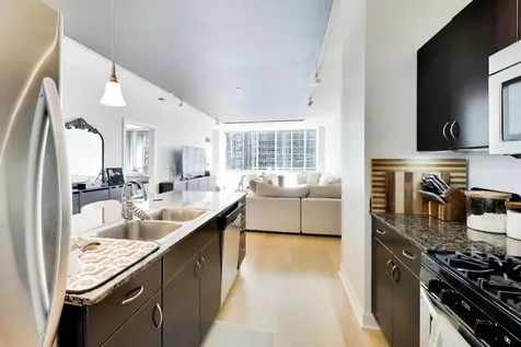 8 East Randolph Street Chicago IL 60601