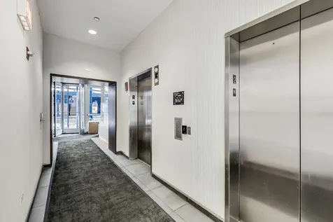 8 East Randolph Street Chicago IL 60601