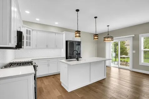 1606 Kassen Avenue Mahomet IL 61853