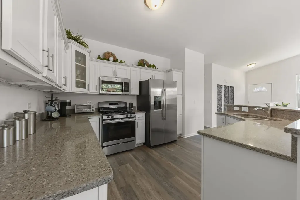 1234 Borego Circle Bolingbrook IL 60490