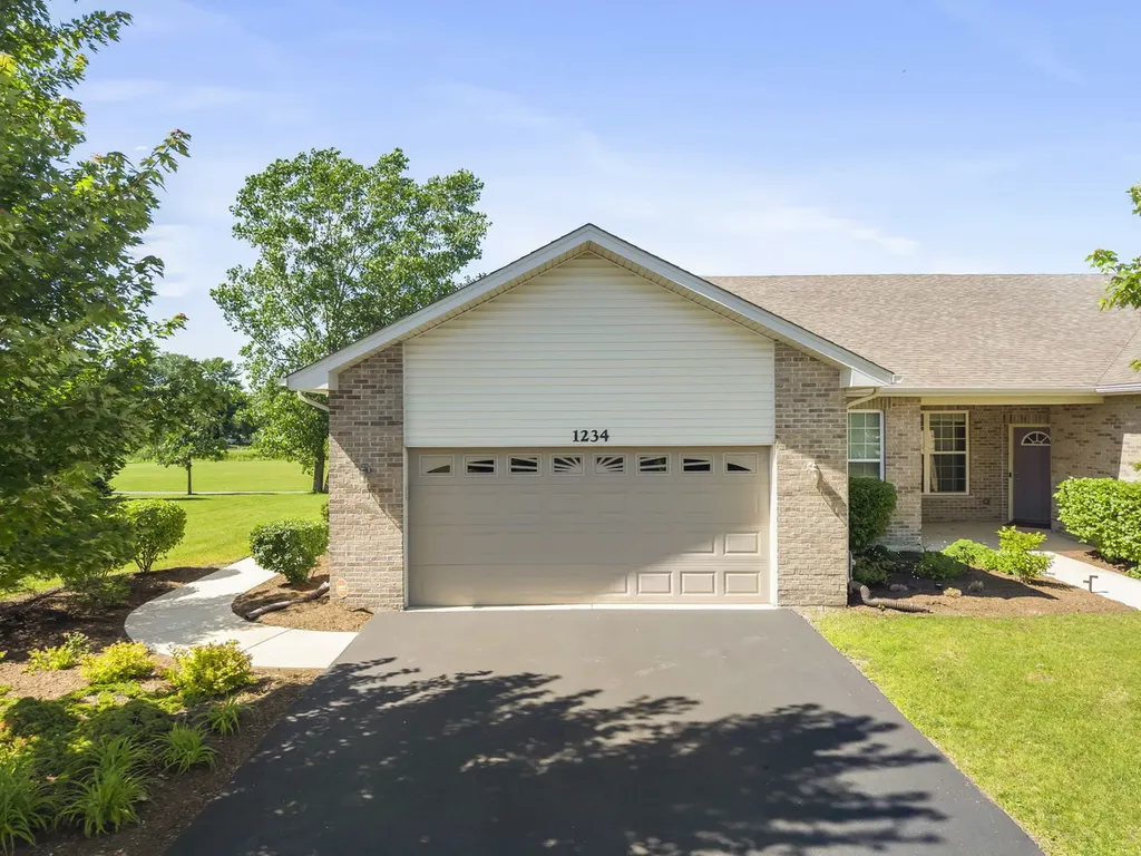 1234 Borego Circle Bolingbrook IL 60490