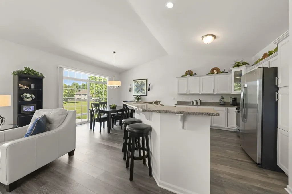 1234 Borego Circle Bolingbrook IL 60490