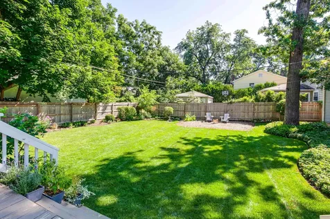 502 East Scranton Avenue Lake Bluff IL 60044
