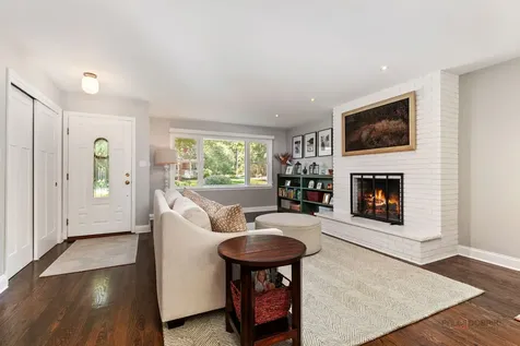 502 East Scranton Avenue Lake Bluff IL 60044