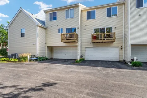 1634 Windward Drive Pingree Grove IL 60140