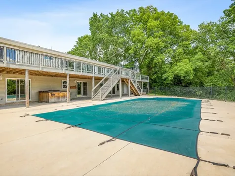 235 South West Street Byron IL 61010