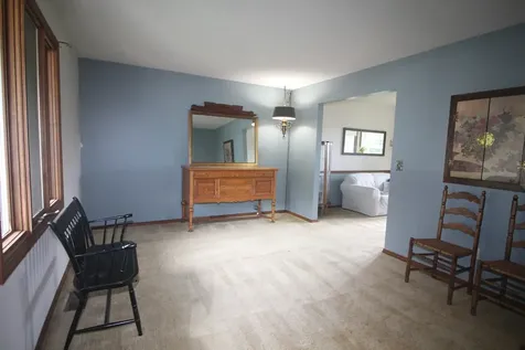 103 Buttercup Way Bloomington IL 61704