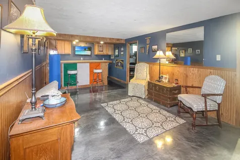 103 Buttercup Way Bloomington IL 61704