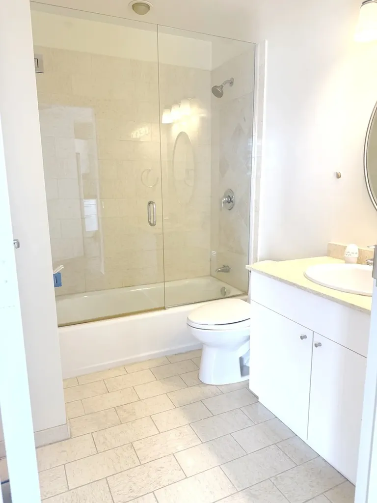 510 West Erie Street Chicago IL 60654