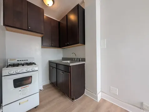 5417 North Kenmore Avenue Chicago IL 60640