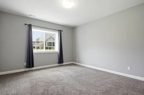 1204 Ashford Court Mahomet IL 61853