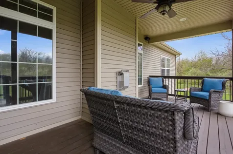 1204 Ashford Court Mahomet IL 61853