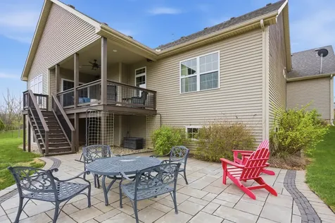 1204 Ashford Court Mahomet IL 61853