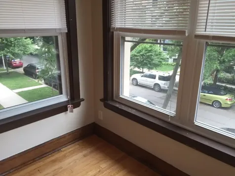 3722 North Magnolia Street Chicago IL 60613