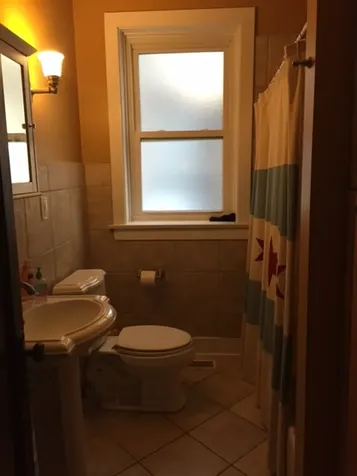 3722 North Magnolia Street Chicago IL 60613