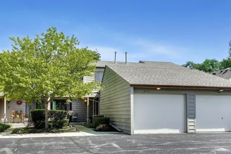 311 South Prospect Street Roselle IL 60172