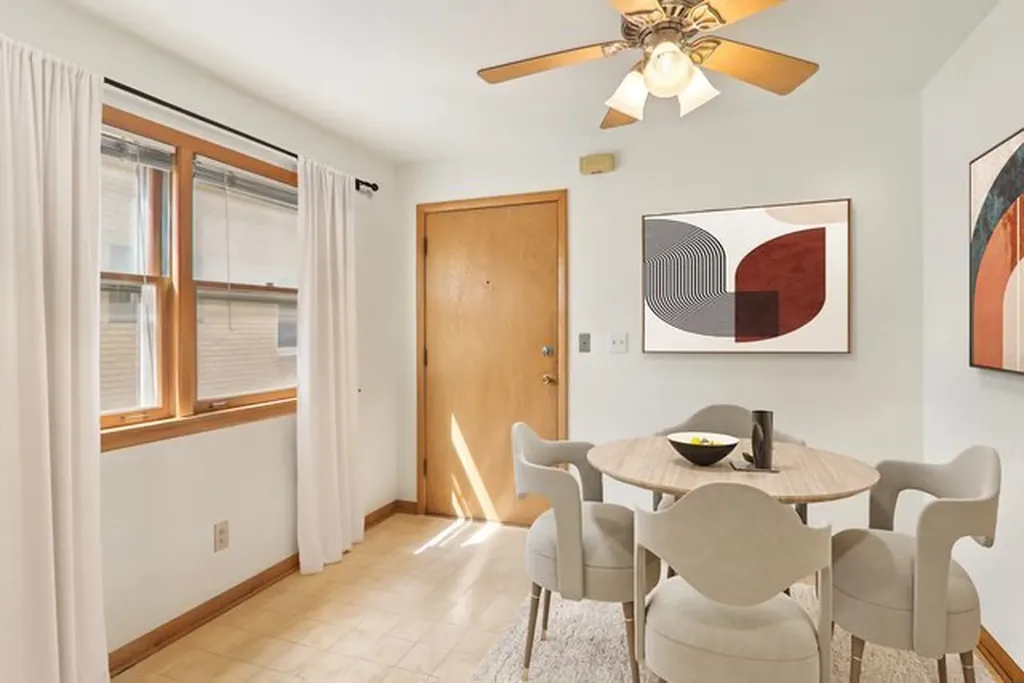 4235 North Kedvale Avenue Chicago IL 60641