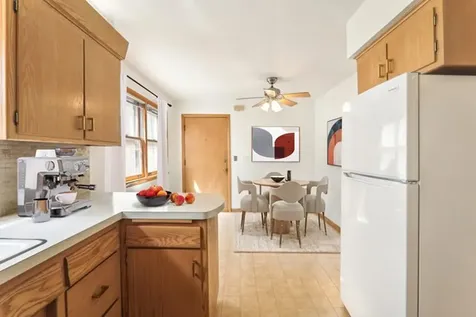 4235 North Kedvale Avenue Chicago IL 60641