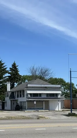 2614 Grand Avenue Waukegan IL 60085