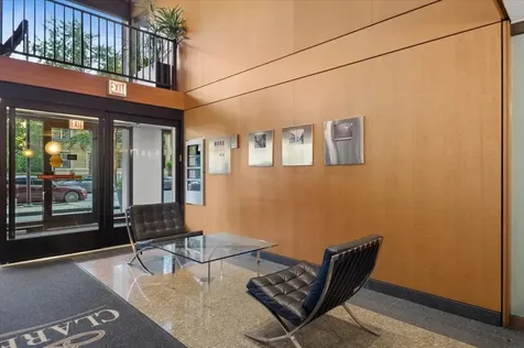 4343 North Clarendon Avenue Chicago IL 60613