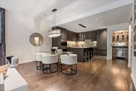 194 North Park Drive Chicago IL 60601