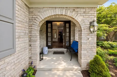 14 Tartan Ridge Road Burr Ridge IL 60527