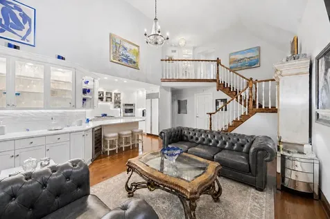 14 Tartan Ridge Road Burr Ridge IL 60527