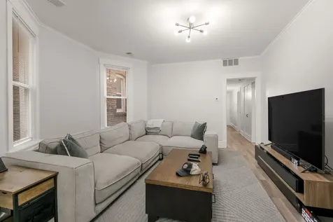 2934 North Sawyer Avenue Chicago IL 60618