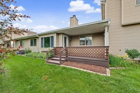 2911 Sierra Drive Champaign IL 61822