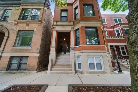 2735 North Magnolia Avenue Chicago IL 60614