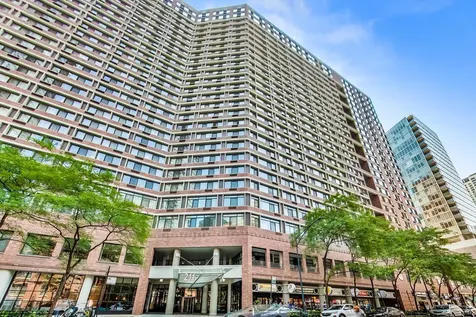 211 East Ohio Street Chicago IL 60611