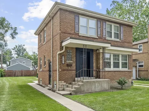 1847 Newcastle Avenue Westchester IL 60154