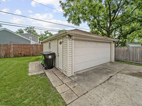 1847 Newcastle Avenue Westchester IL 60154