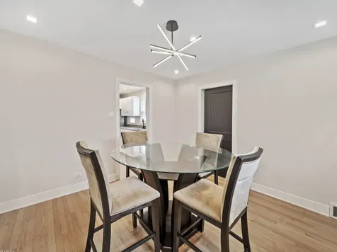 1847 Newcastle Avenue Westchester IL 60154