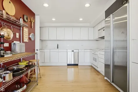 2314 North Lincoln Park West Chicago IL 60614