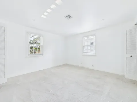 530 South Dryden Place Arlington Heights IL 60005