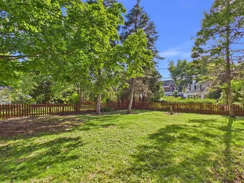 530 South Dryden Place Arlington Heights IL 60005