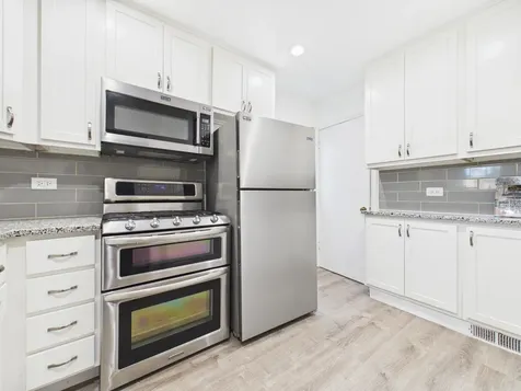 530 South Dryden Place Arlington Heights IL 60005