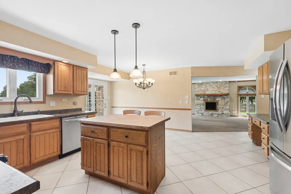 14427 Country Club Lane Orland Park IL 60462
