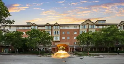 50 North Bokelman Street Roselle IL 60172