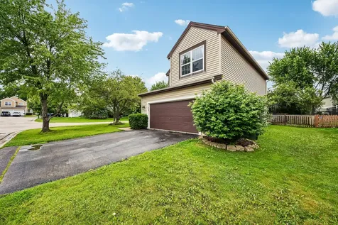 647 East Princeton Court Round Lake Beach IL 60073